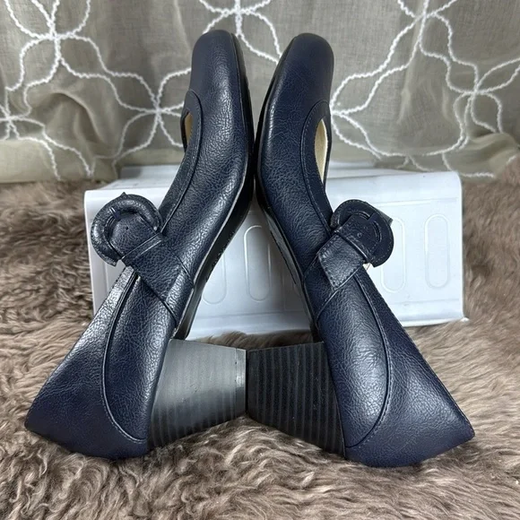 (Q7) LifeStride Rozz Women's Navy Mary Jane Pumps, Size 9M - Picture 10 of 11